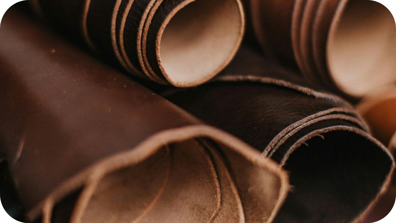 Vegetable Tanned Leather vs. Chrome Tanned Leather: Which One is Better?