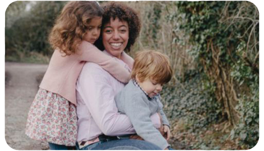Celebrate Mum in Style: Luxurious Leather Presents from pampeano