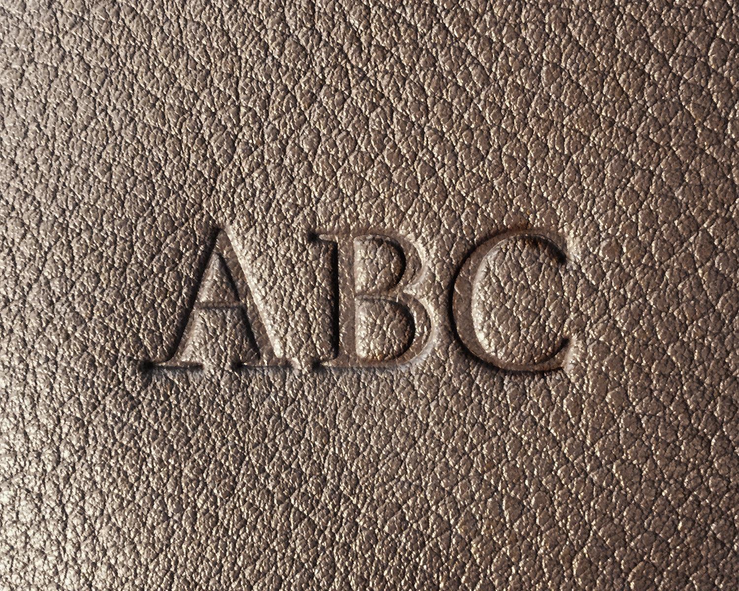 Personalisation: Small Leather Goods - pampeano UK